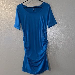 ✨5 for $25✨ Belly By Design Blue maternity dress